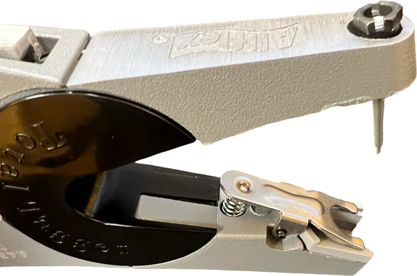 Tenaza para Pendientes Electronicos con Bulon